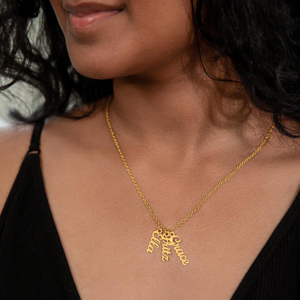 Multiple name necklace
