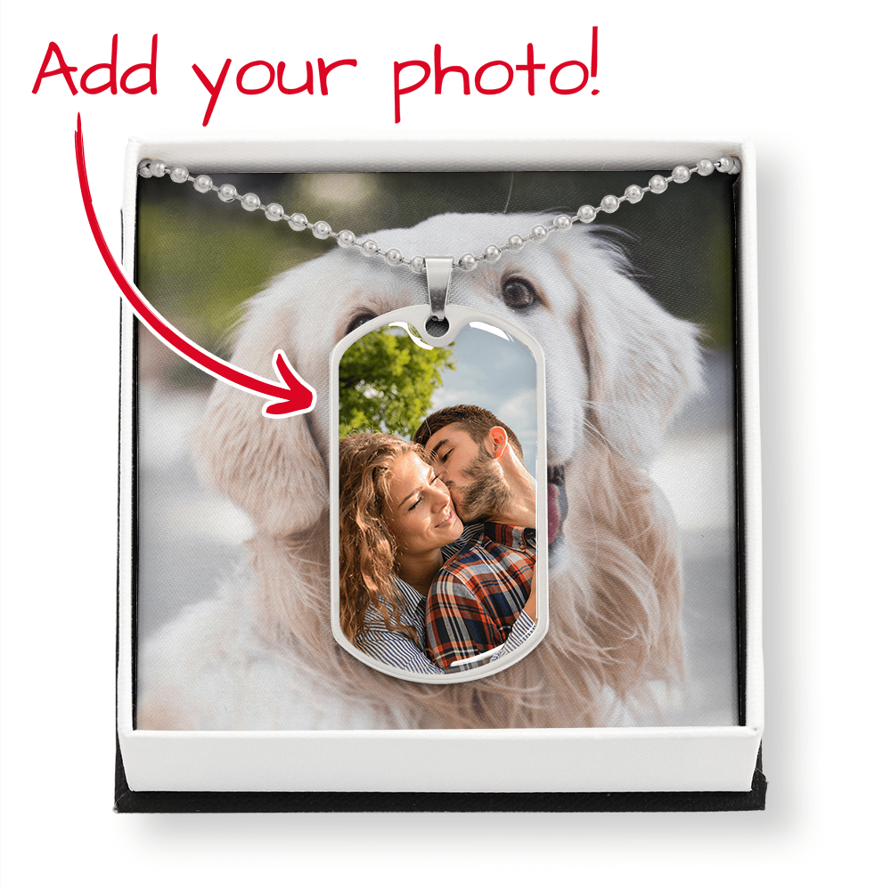 Personalised photo necklace